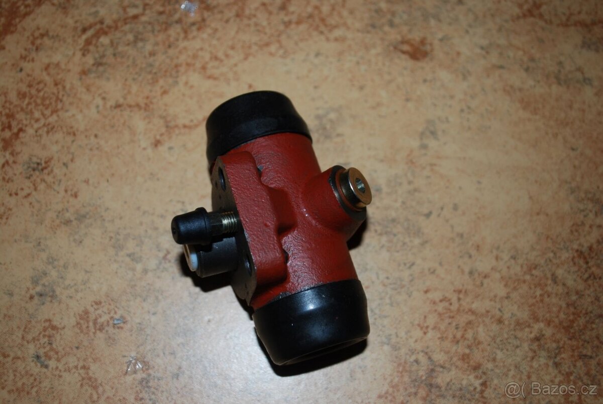 Avia A15 - A21, A21T - Nové brzdové válečky - 7