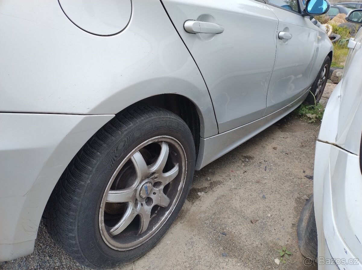 BMW 1 116i E87 2005 85kW - DILY z VOZů - 7
