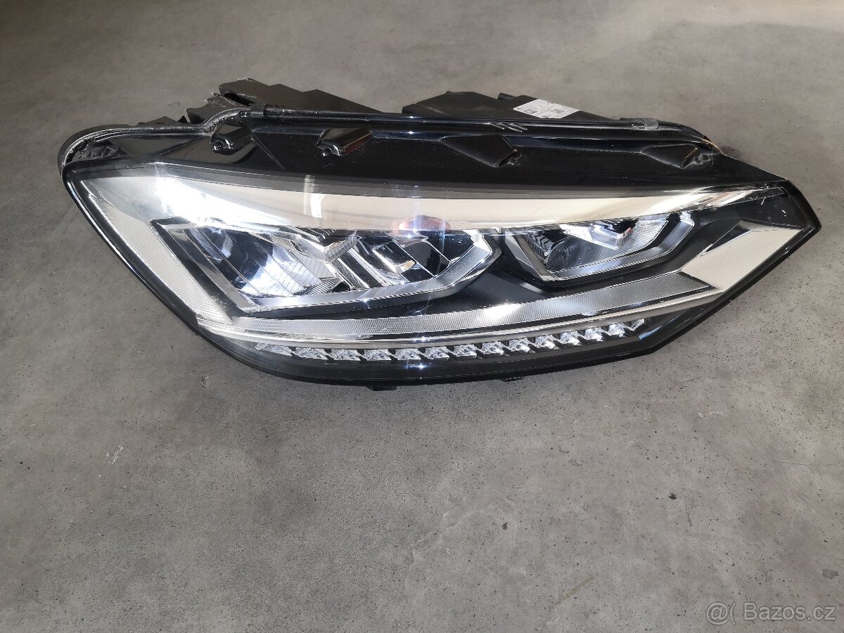 Volkswagen Touran - 7