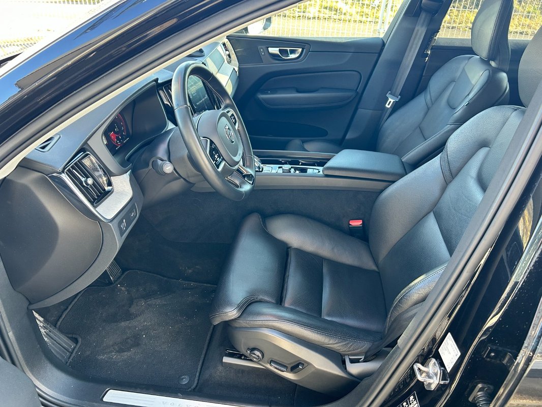 Volvo XC60 B4 AWD Inscription - 7