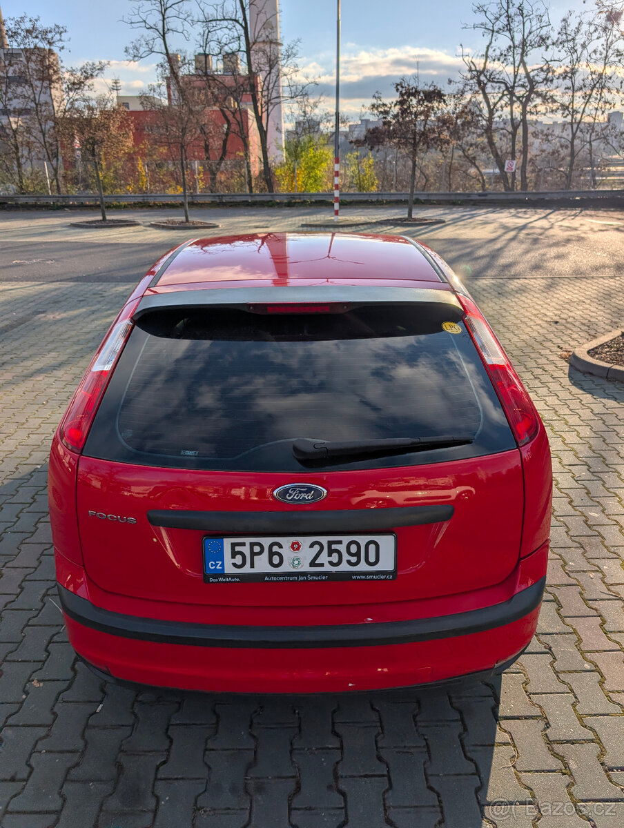 Ford Focus 2, 74 kW, 2006, 187 000 km benzin / LPG - 7
