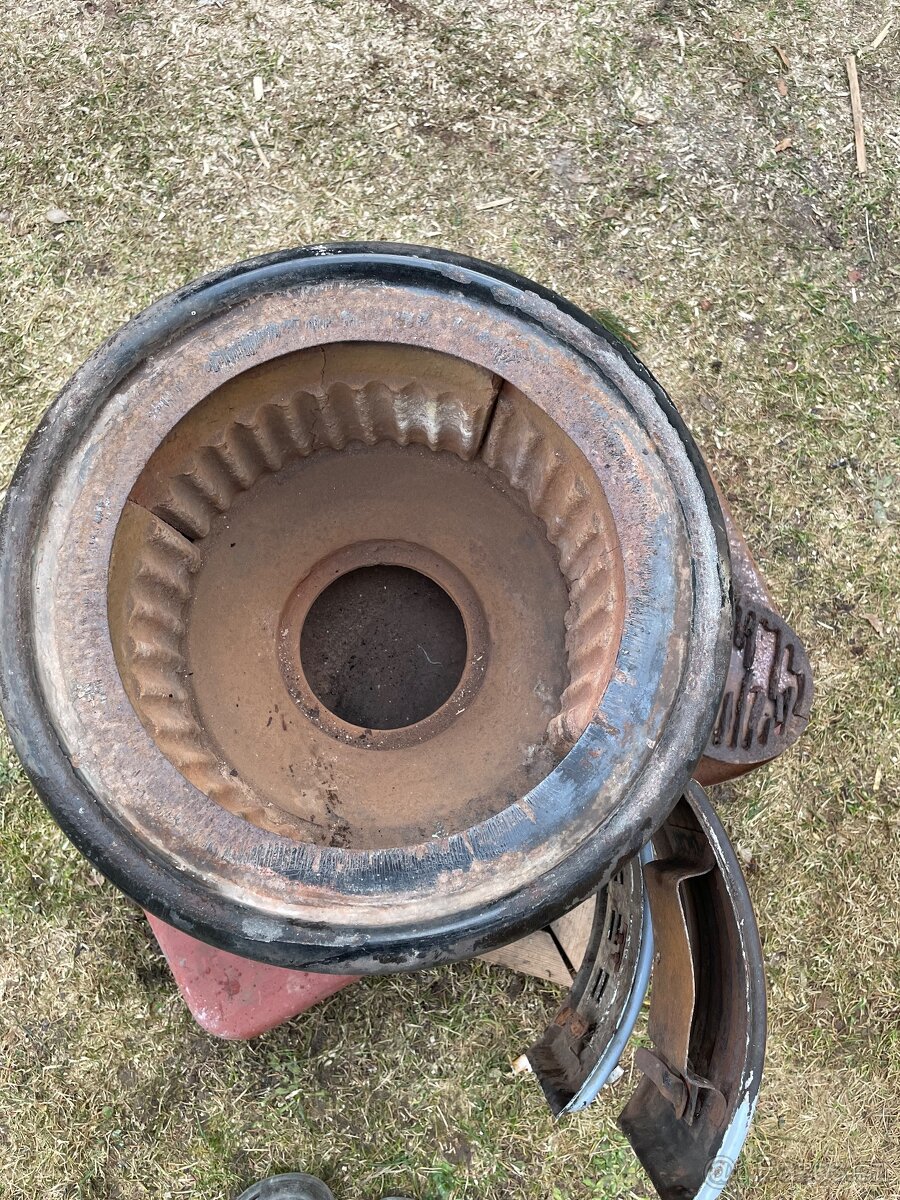 Prodám stará lázeňská kamna - 7