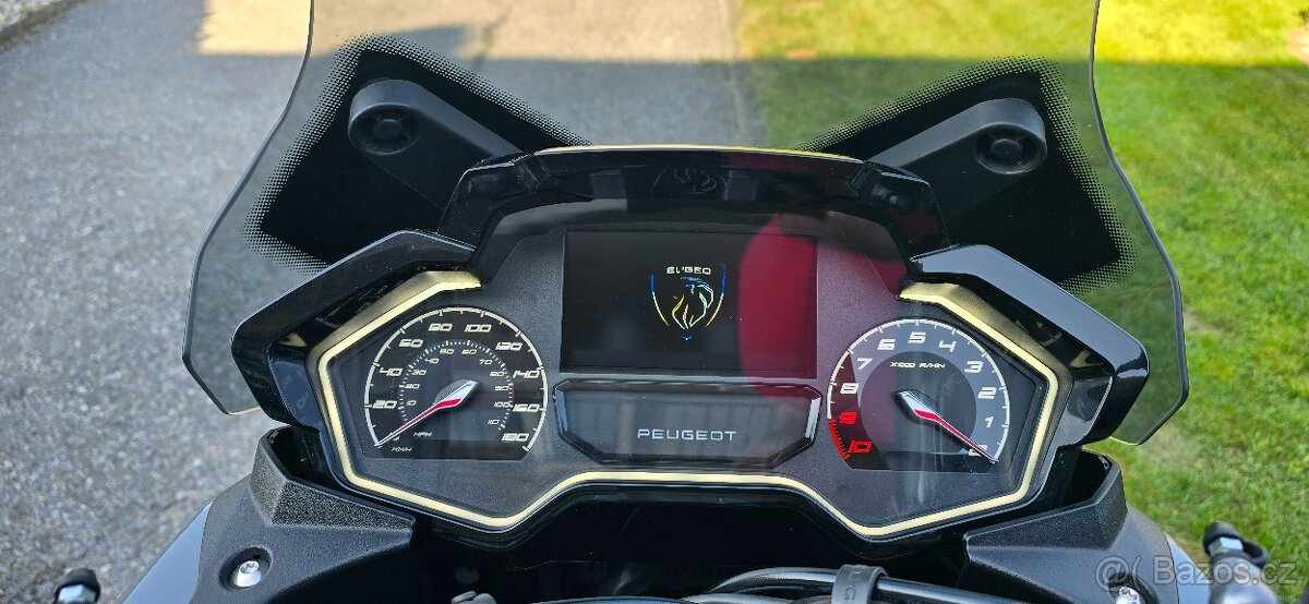 PEUGEOT XP 400 GT - 7