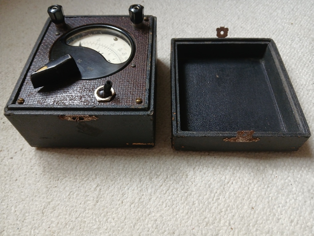 Měřící přístroj - Voltmetr - 7