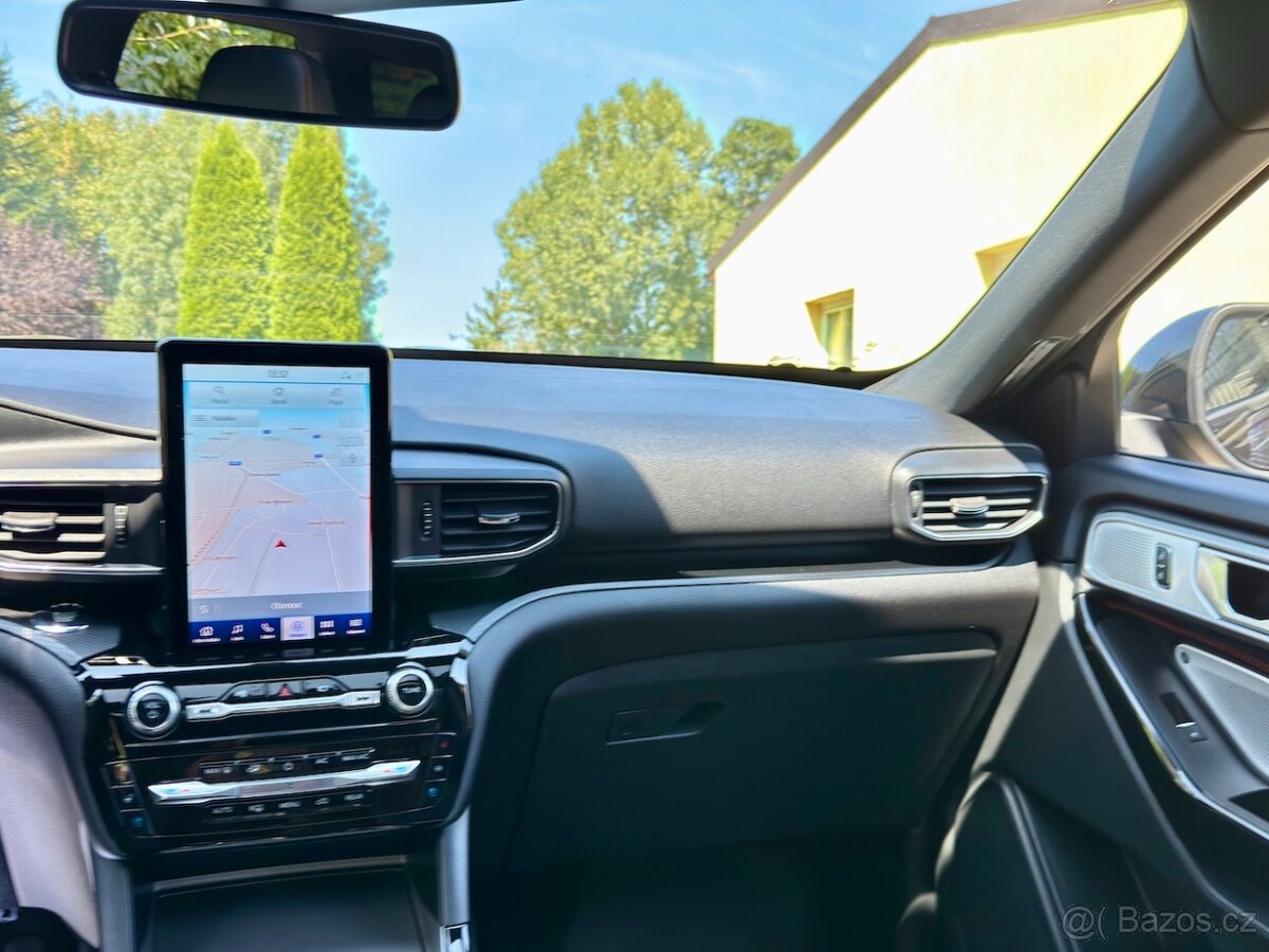 FORD EXPLORER 3.0 V6 457PS 7-míst Hybrid ST-LINE ČR 2022 - 7