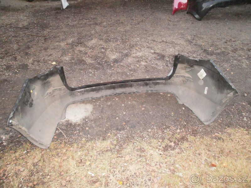 Zadní nárazník na Opel Astra J combi. - 7