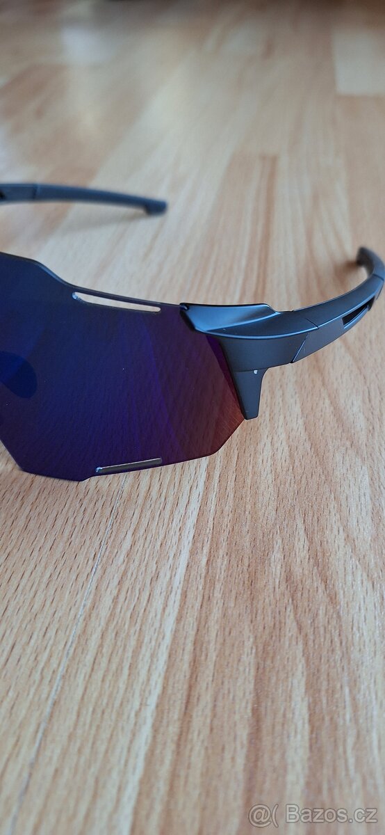 NOVÉ moderní sportovní sluneční brýle - 7