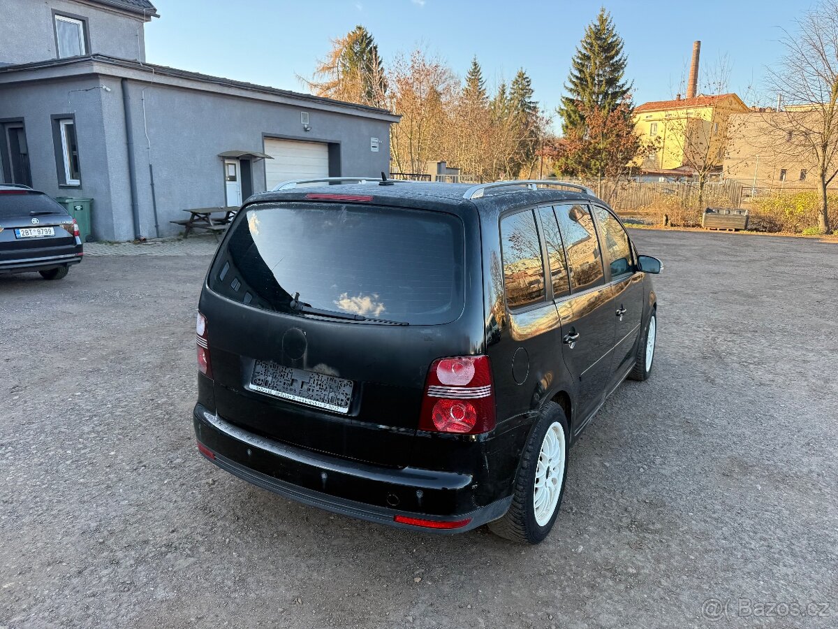 Volkswagen Touran 1.9tdi 77kw - 7