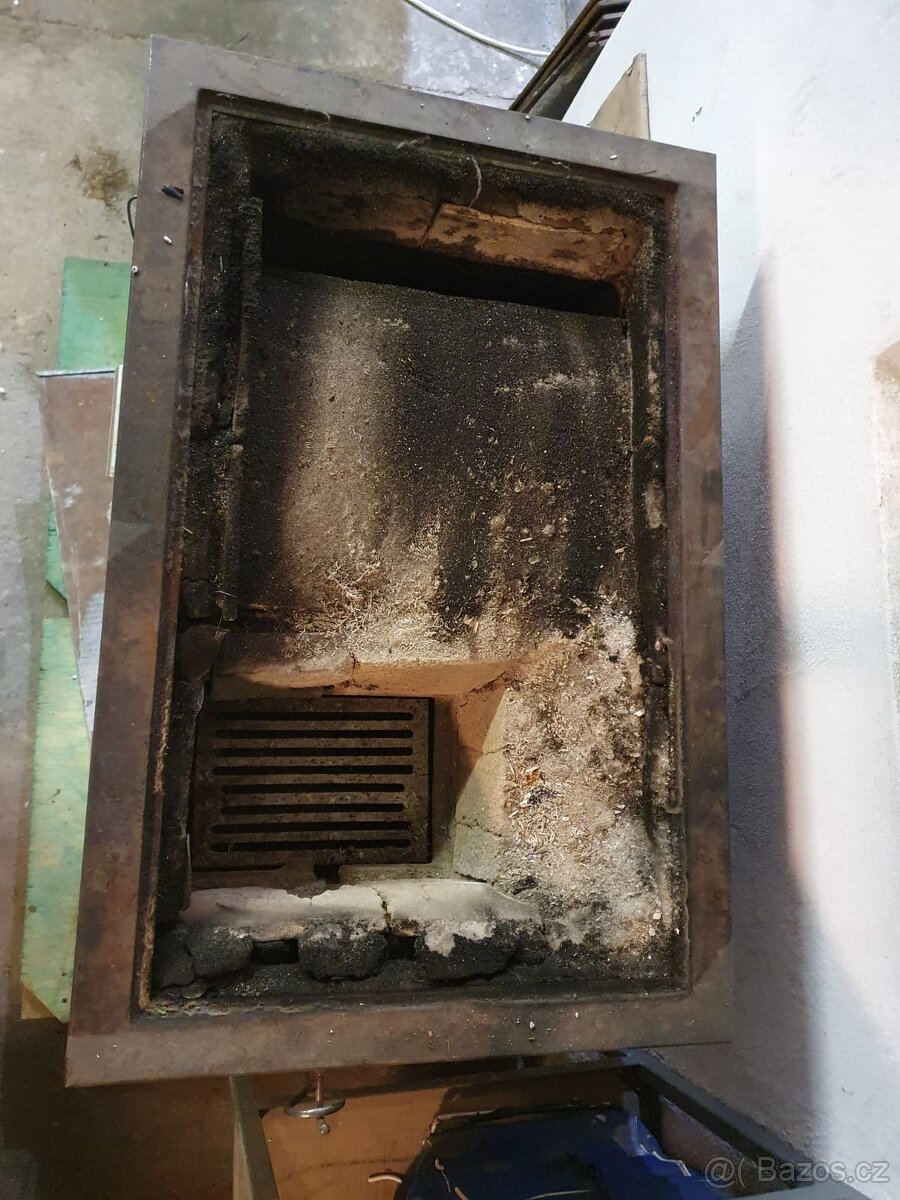 uhelný kachlový sporák Vamberk - 7