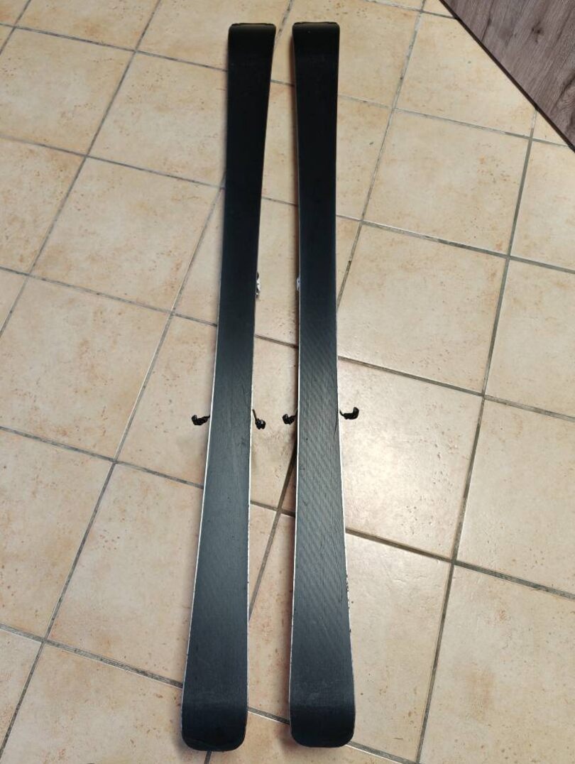 Lyže VOLKL CODE 7.4 red - 7