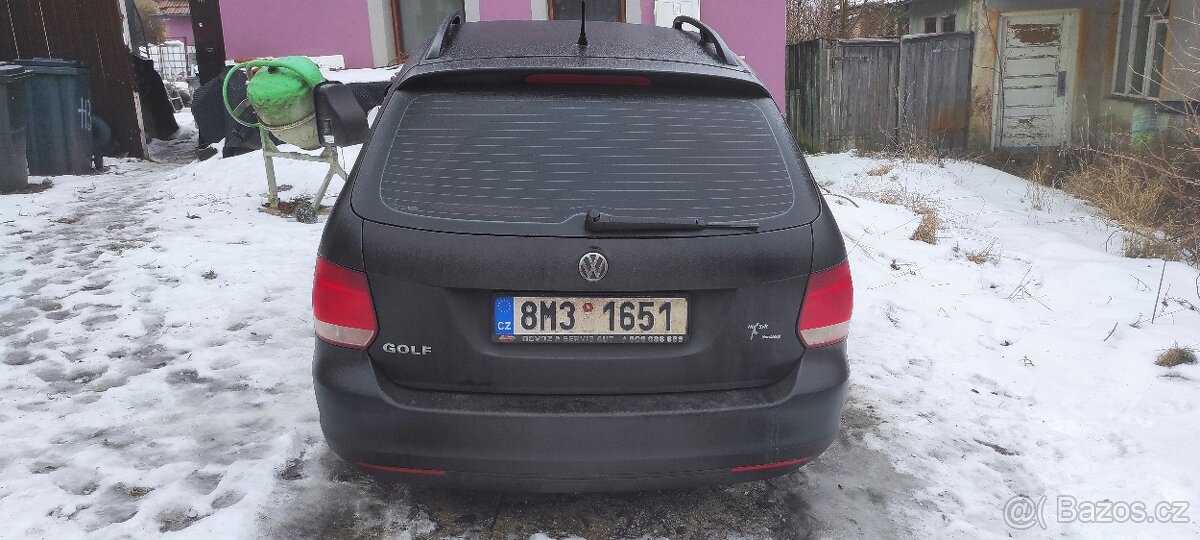 VW Golf 2009, tažné, LPG i na splátky - 7