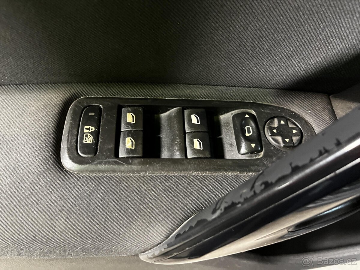 Peugeot 508 2.0HDI , 100 kW nafta, 2011 - 7