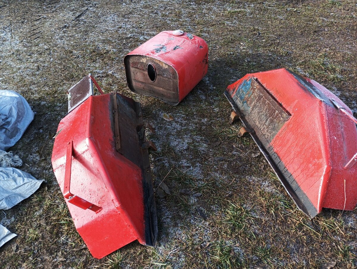 Blatníky na traktor - 7