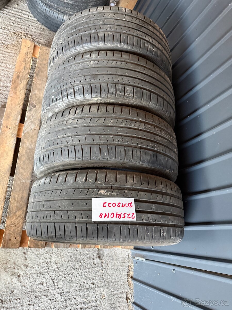 Prodám 225/40/18 letni pneu - 7