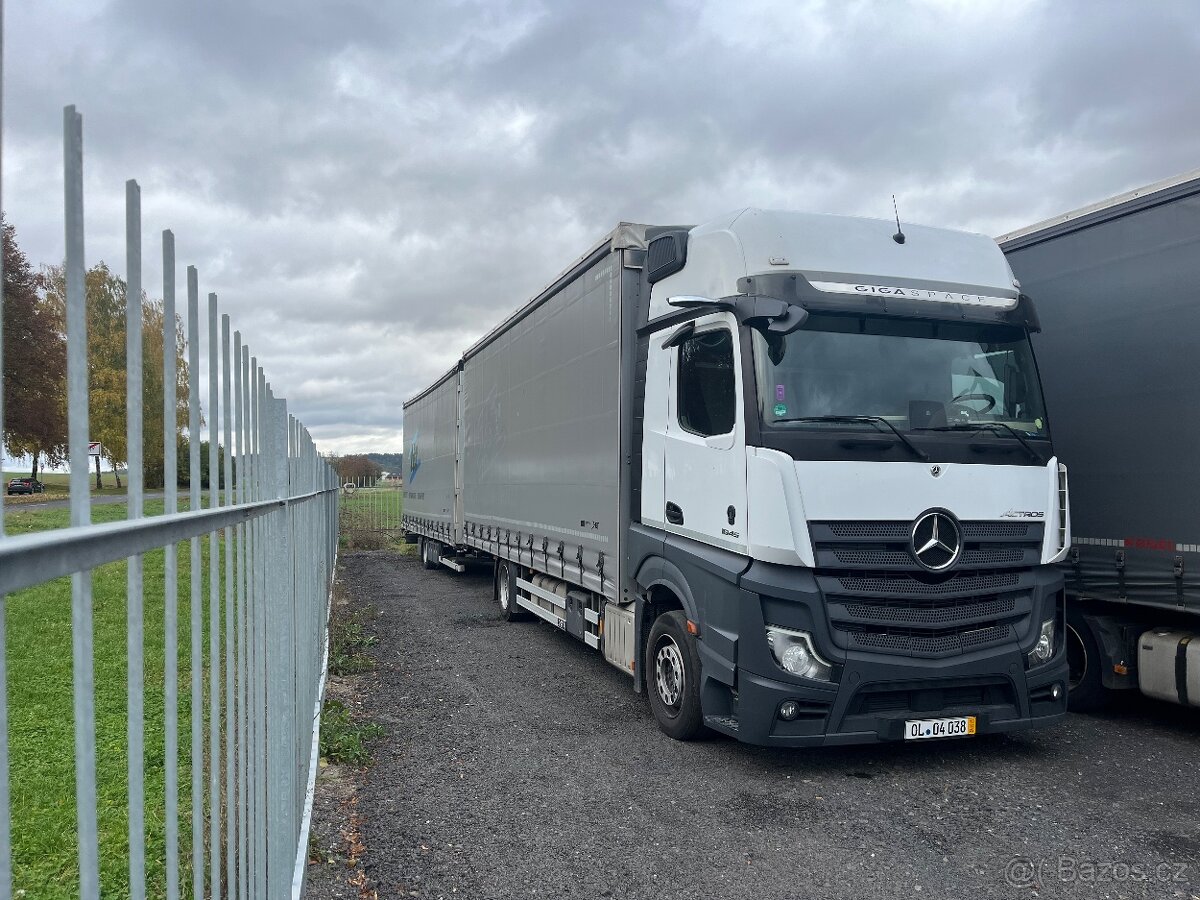 Velkoobjemová souprava Mercedes Actros 1845 - 7