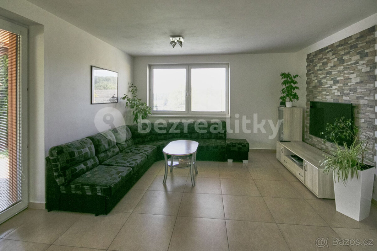 Pronájem domu 5 KK Velíková okr. Zlín - 7