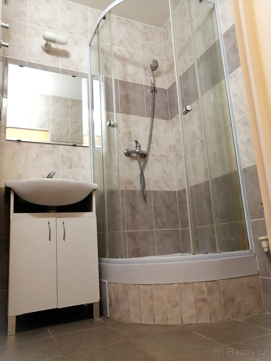 Pronájem bytu 1+1/L, 34,6 m2, Kladno, ul. Vodárenská - 7