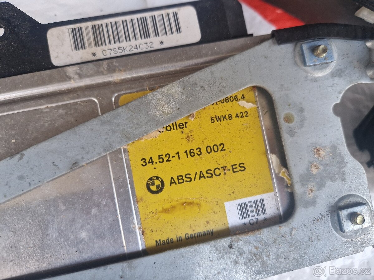 BMW e36 mix dílů z 328i 1995 - 7