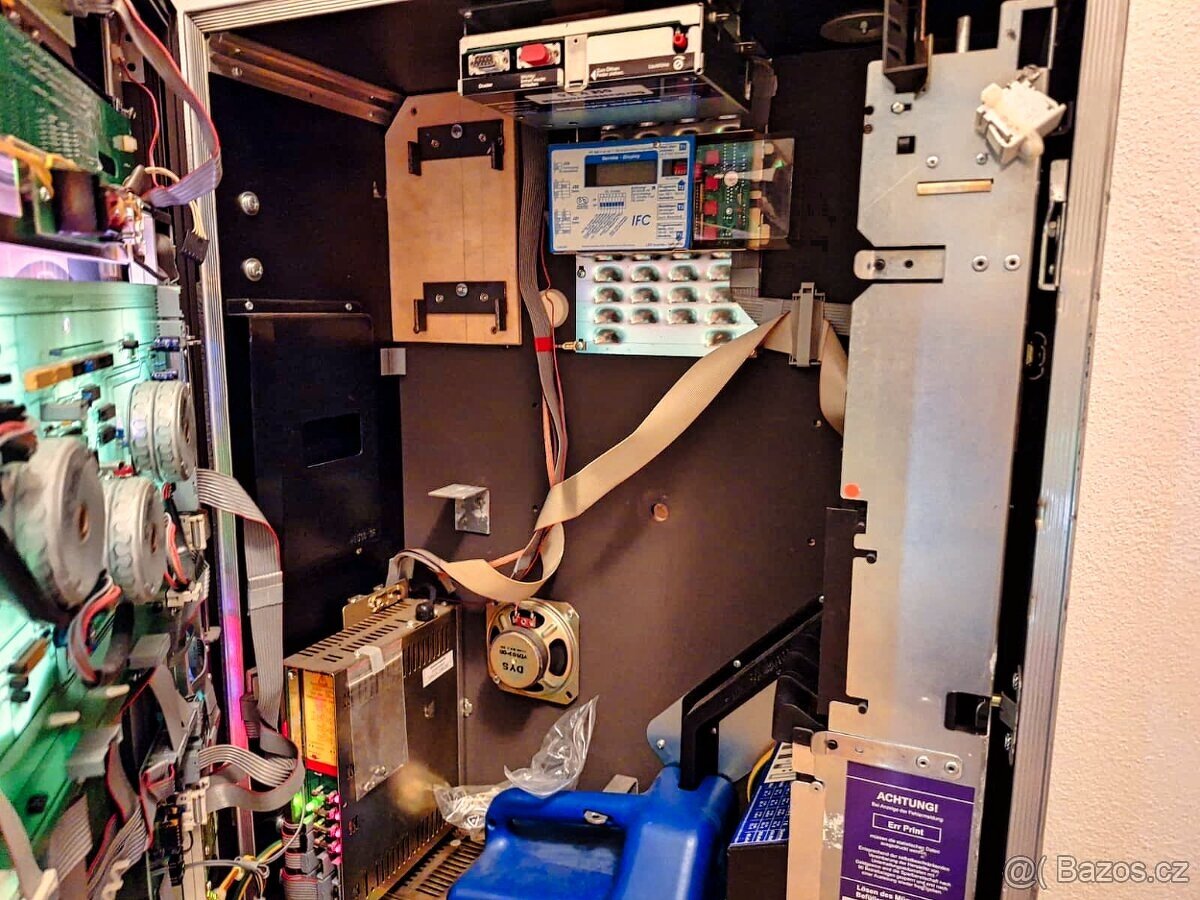 Výherní automat Crown „Mumm“ od Bergmann – plně funkční - 7