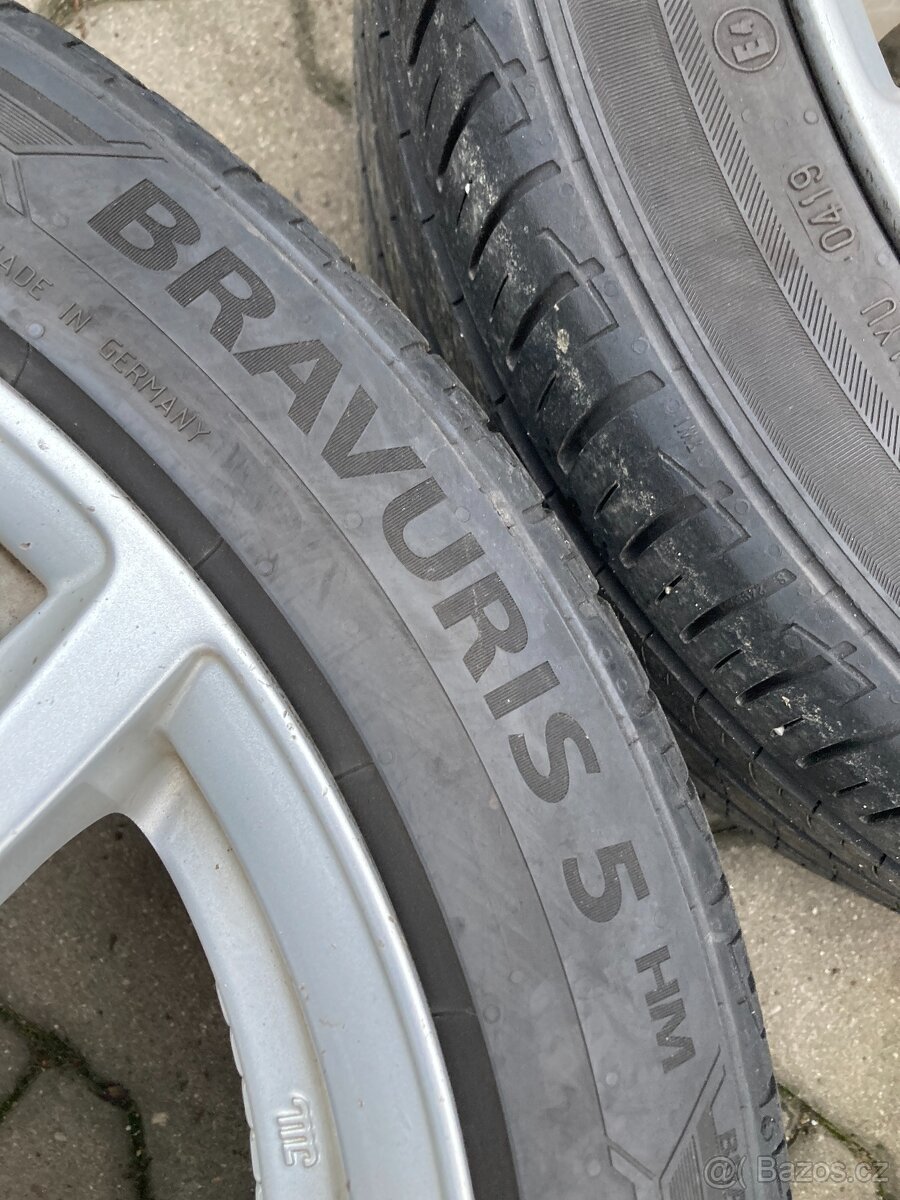 Sada alu kol z vozu BMW, rozteč 5x120, pneu letní - 7