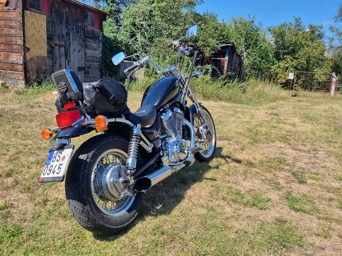 Suzuki intruder VS 800 r.v. 1994 - 7