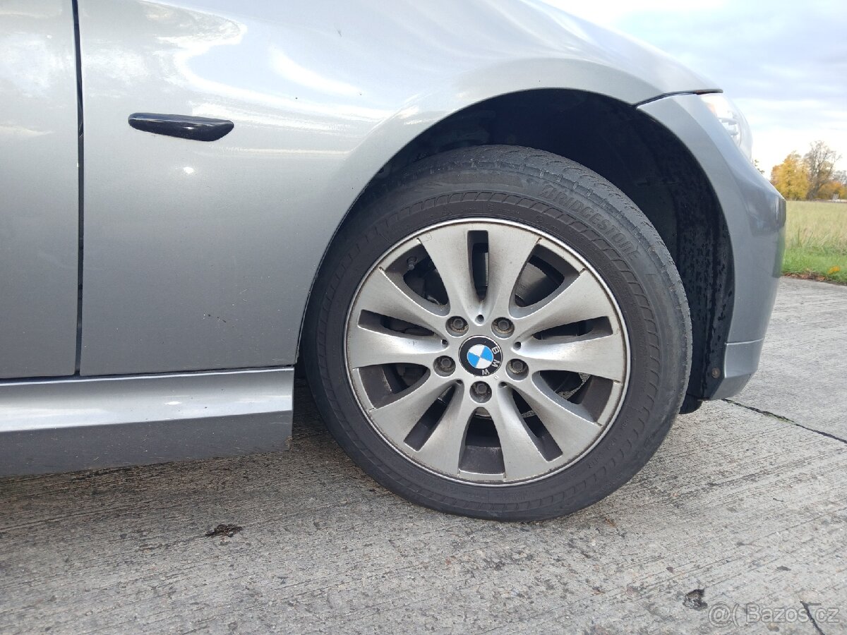Bmw 320i E90 LCI 2011 - 7