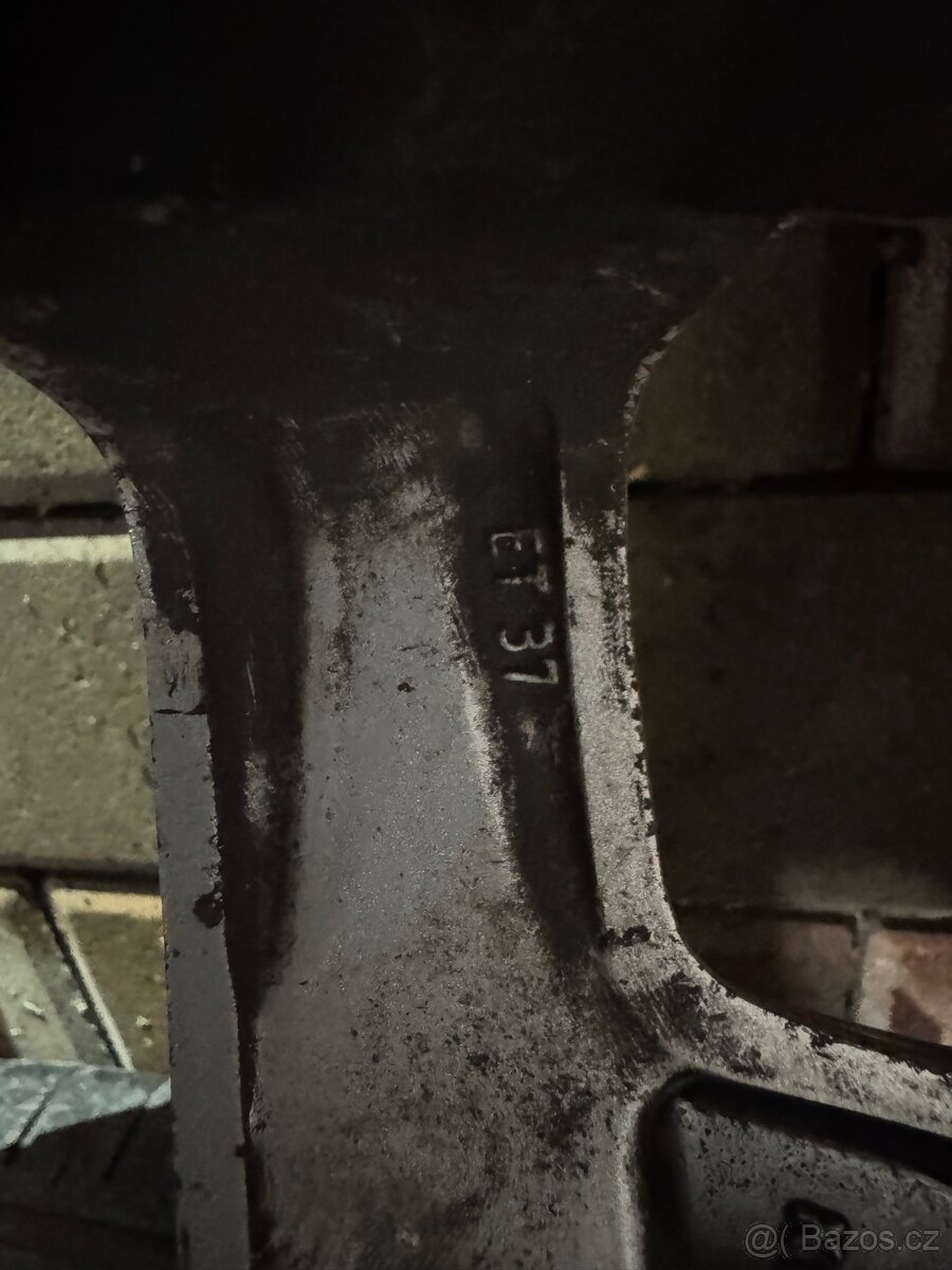 ALU kola Škoda RS „Spider“ R16 – 5x100 - 7