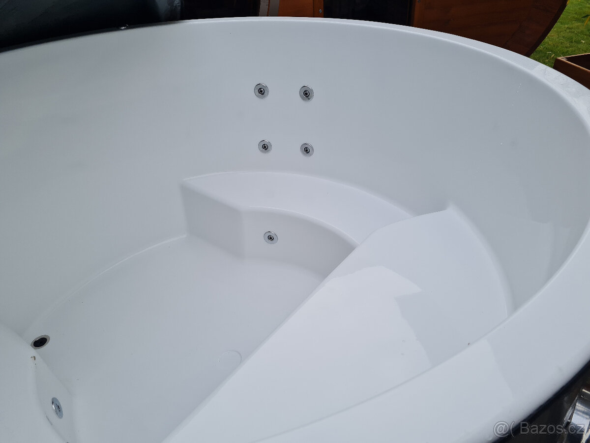 Koupací horký sud - 7