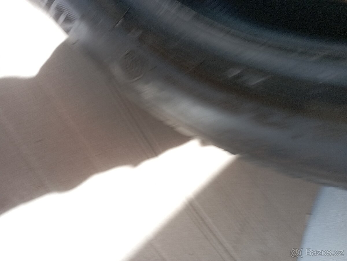245/40/21 a 275/35/21 Bridgestone letní runflat - 7