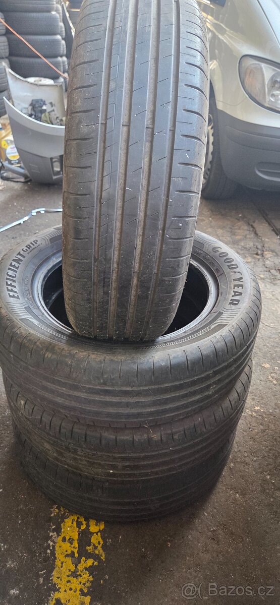 Letní pneu Goodyear EfficientGrip Performance 205/60 R16 - 7