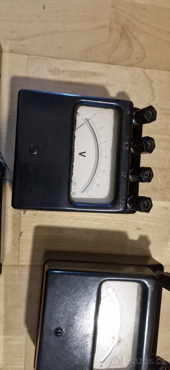 Staré měřící přístroje - 7