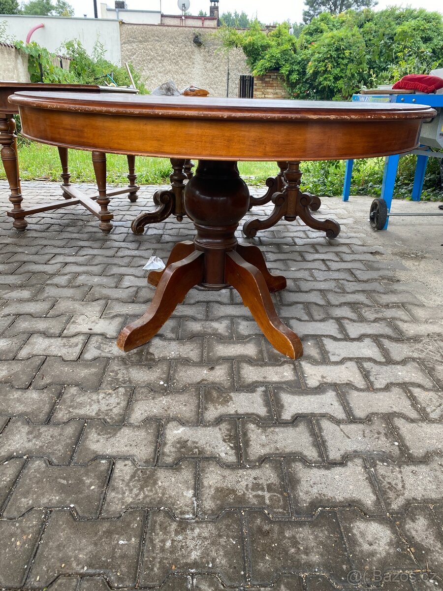 Kulatý rozkládací stůl - 7