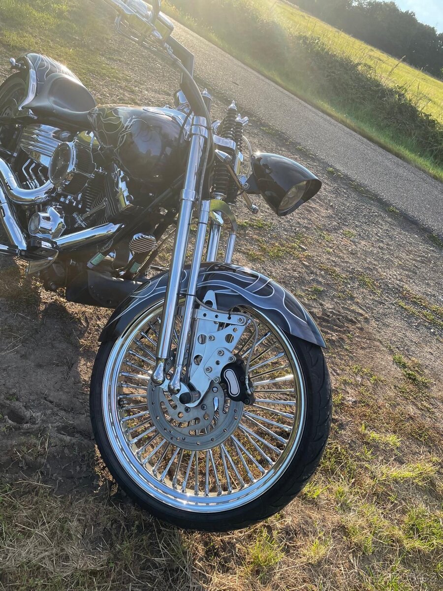 Harley Davidson Softail Rocker - 7