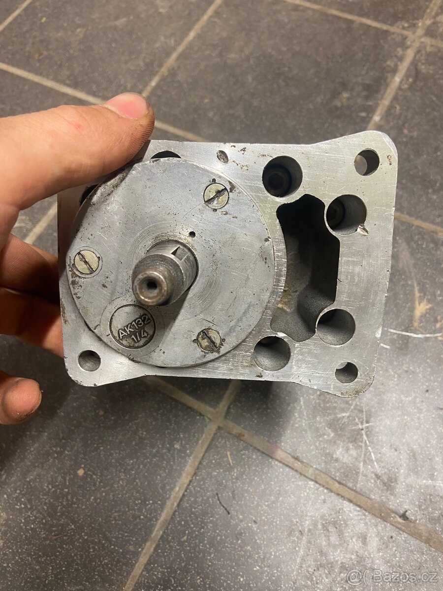 ORSTA hydraulicke cerpadlo - nepouzite - 7