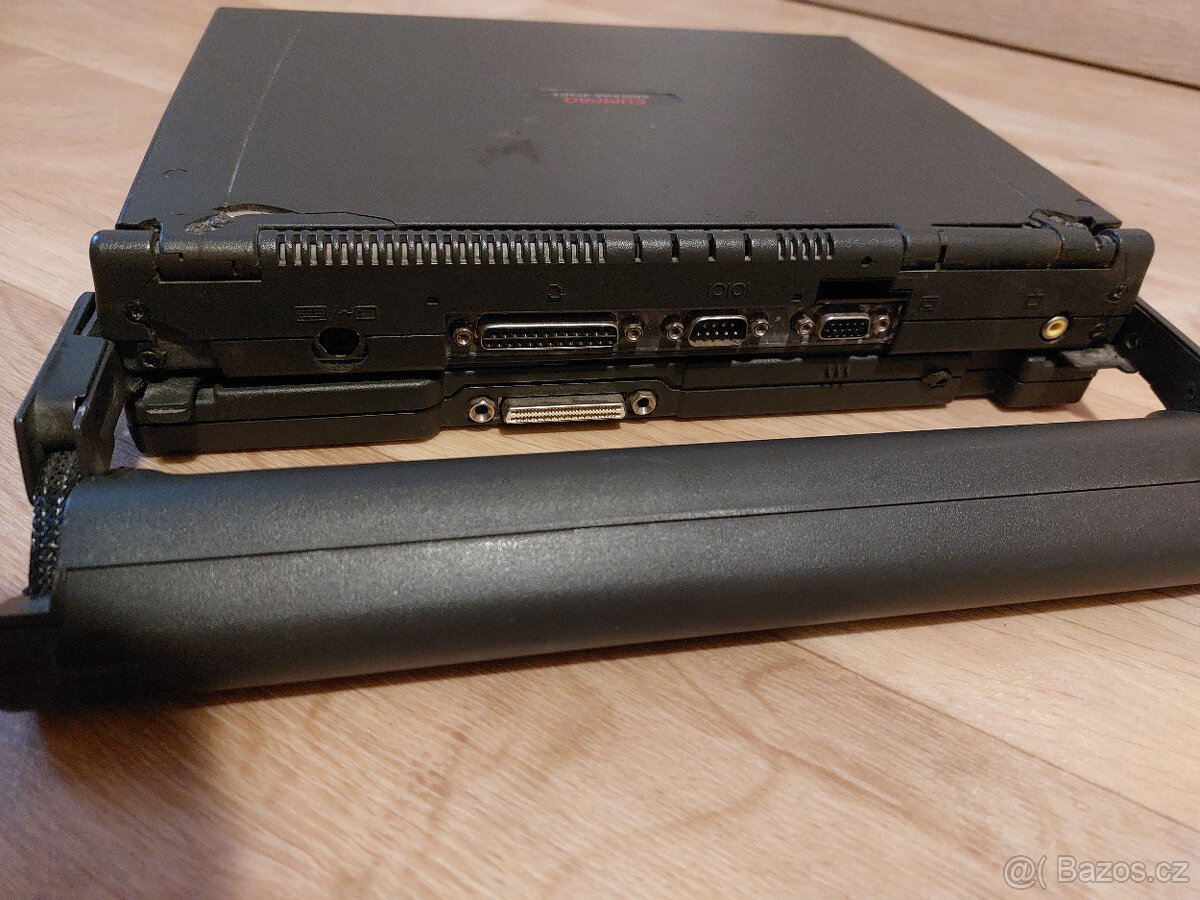 stary notebook pro sberatele, Compaq Armada 4130T - 7