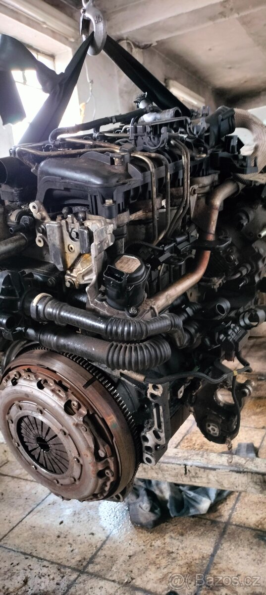 Motor diesel PSA - 7