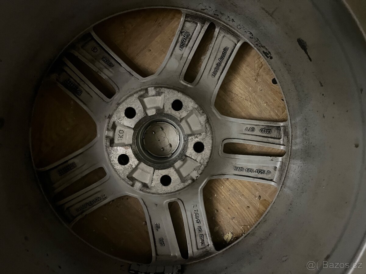 Sada litych kol 7,0x17 H2 ET 42 r17 - 7