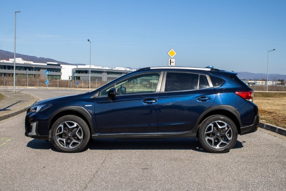 Subaru XV 2.0i e-Boxer MHEV automat 4x4 - 7