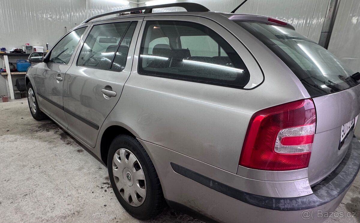 Škoda Octavia II Combi - 7