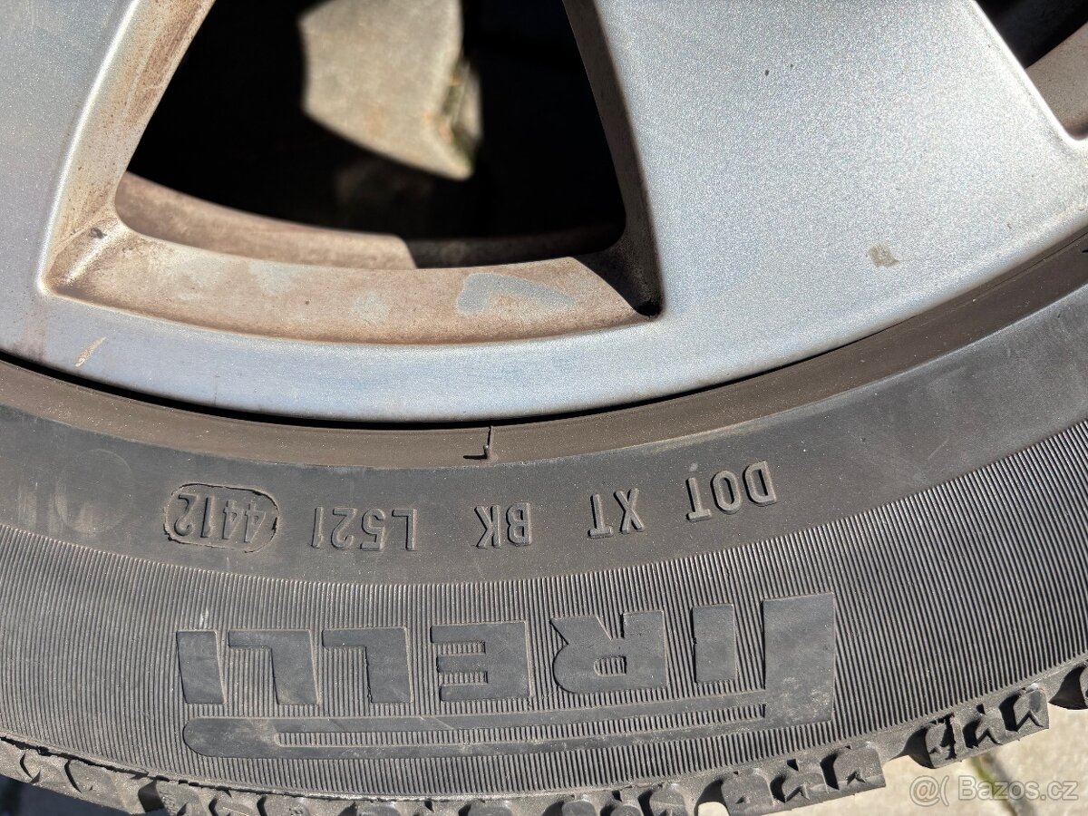 Kola Mercedes CLK - 7