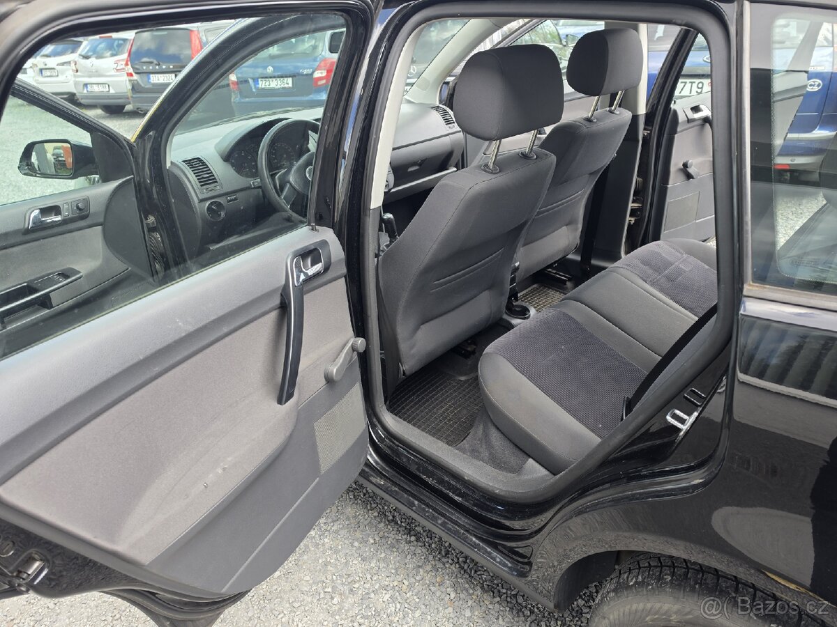 Volkswagen Polo
1.2 HTP - 7