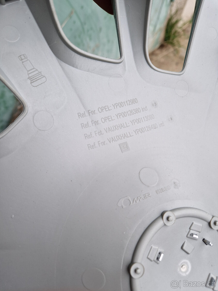 R16 poklice opel r16 kryty disku Opel Poklice 16 - 7
