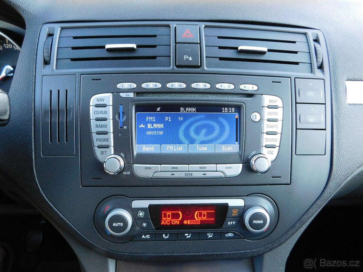 Ford C-max 2.0 TDCi,,TITANIUM,pěkný,BEZ KOROZE,tažný - 7