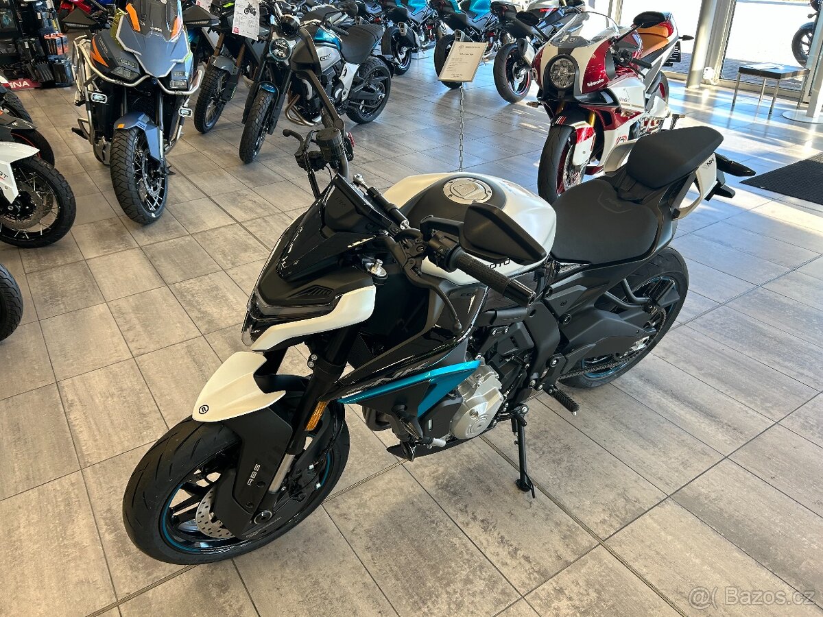 CF Moto NK 675 2025 - 7