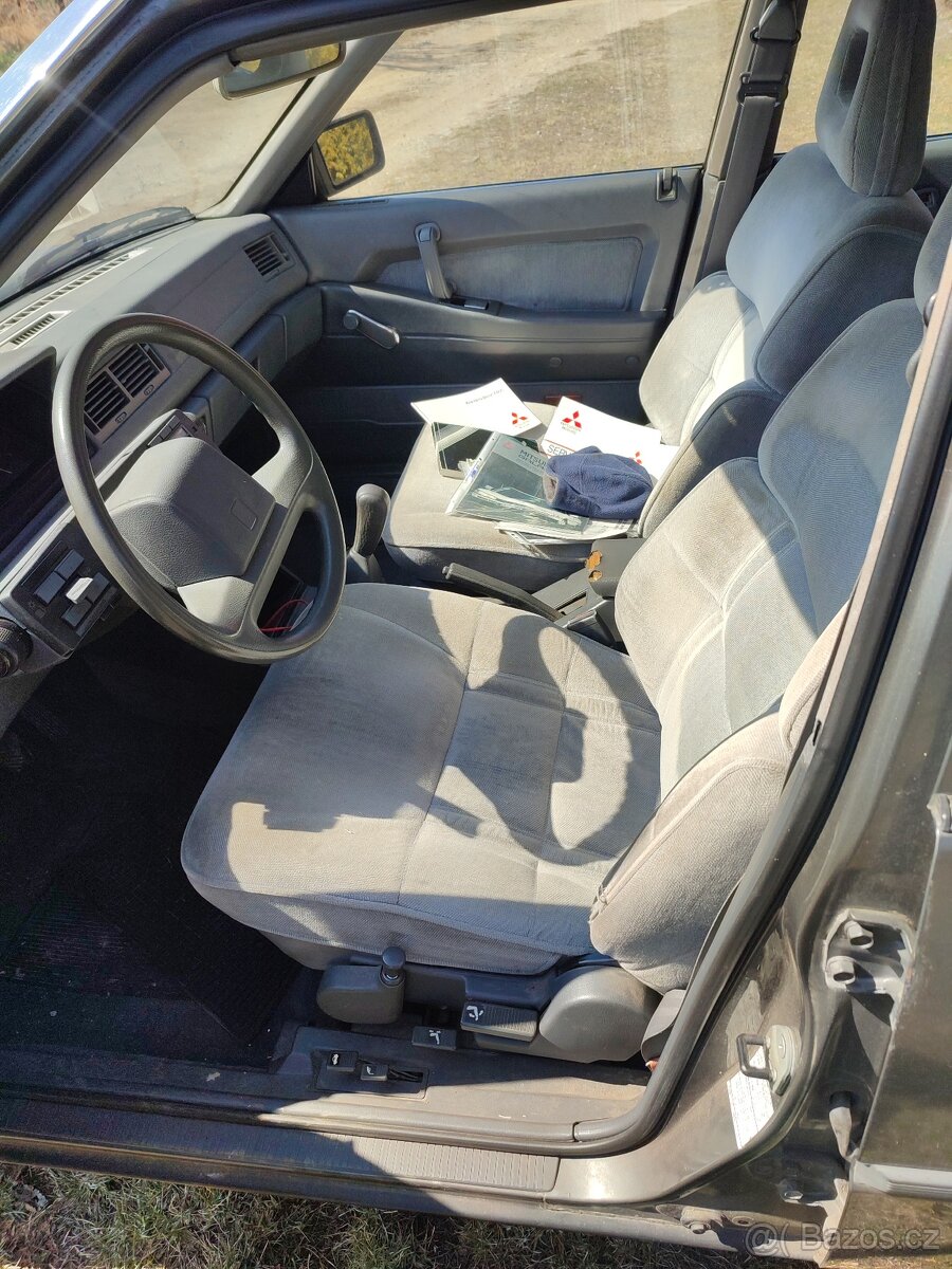 Mitsubishi Galant 2.0GLS r.v.1988 - 7