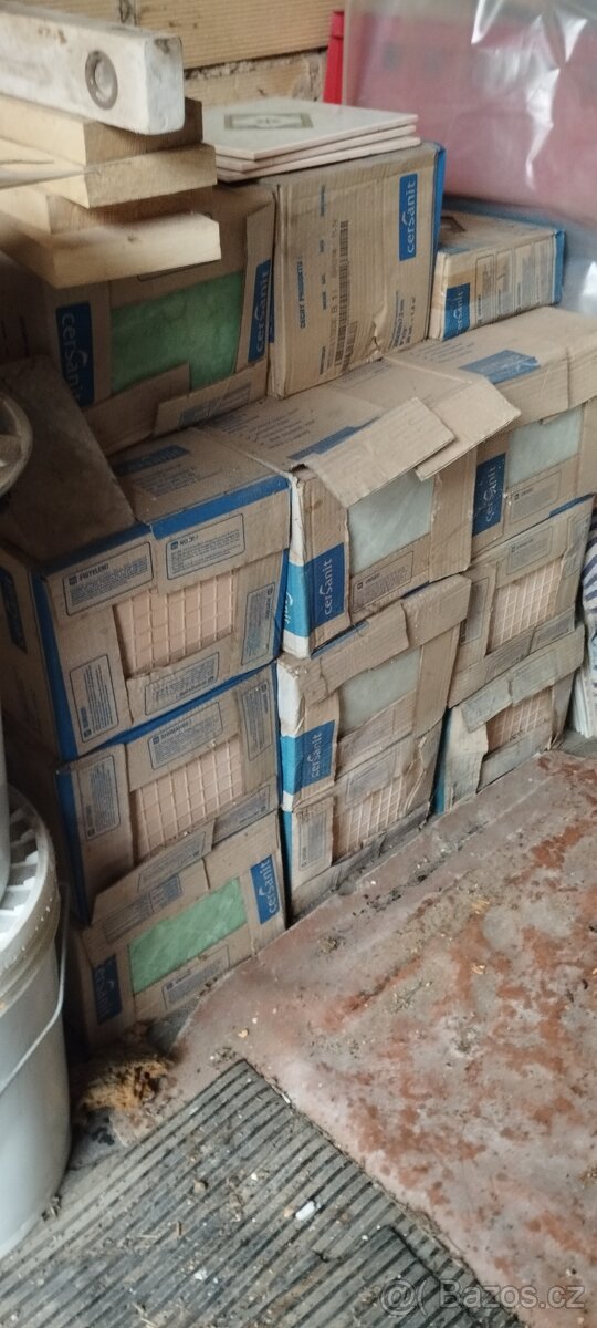 Dlaždice- Rezervace do pátku - 7