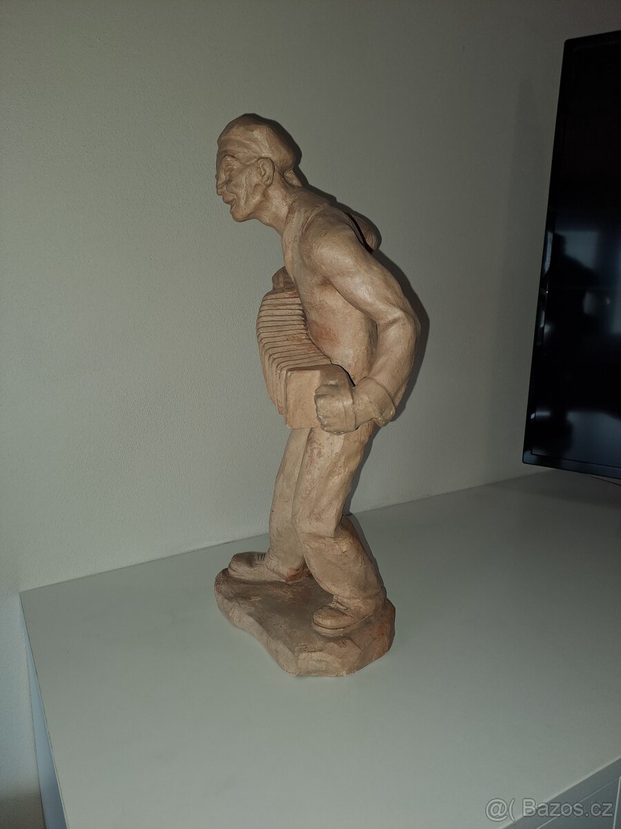 Socha terakota Gause - 7