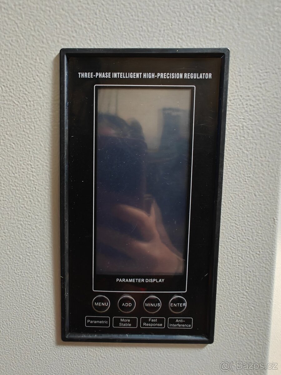 Třífázový regulátor napětí nový - 7