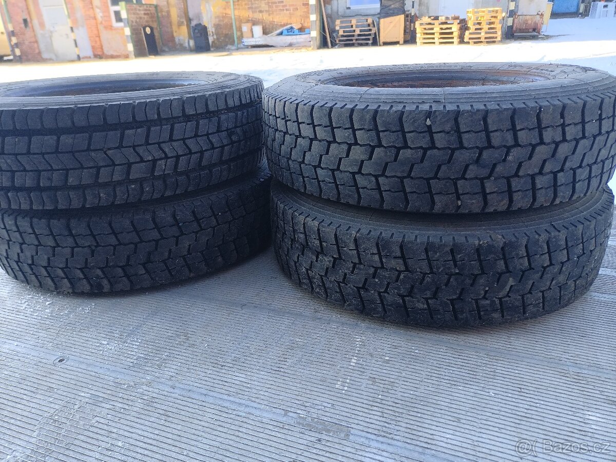 215/75 R17,5 - 7