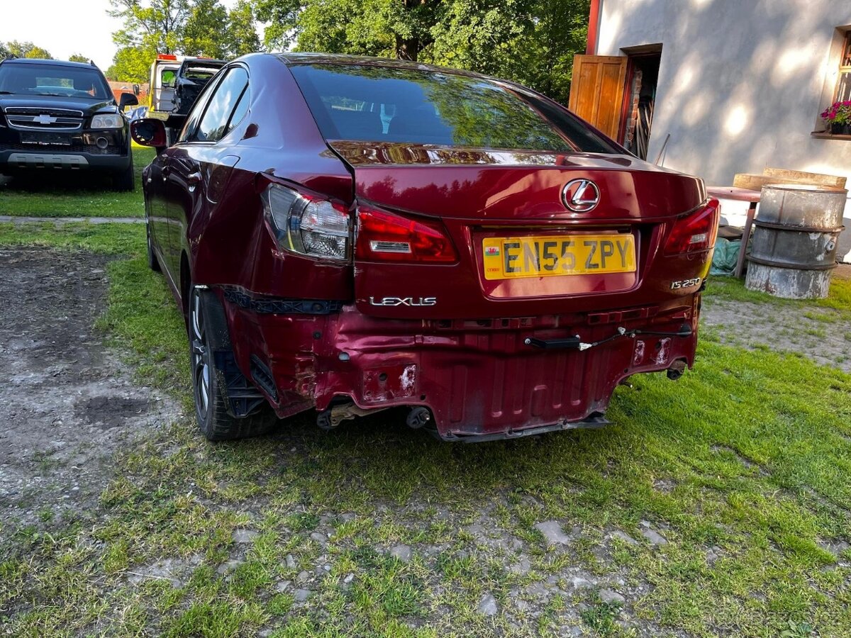 Lexus IS 250 - 7